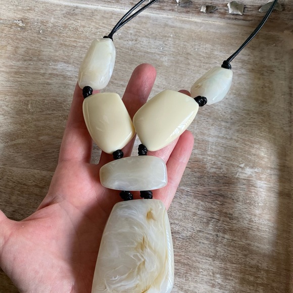 NEW Chunky Accent Jewelry Acrylic Marble Look - Picture 7 of 7